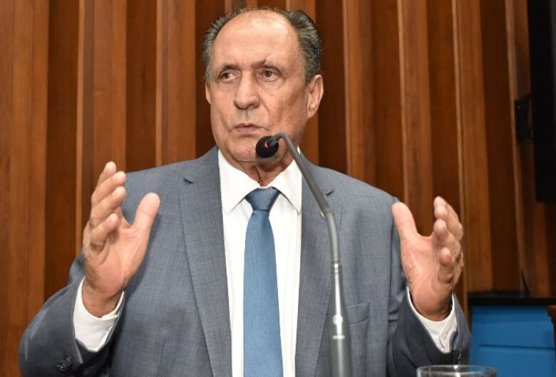Zé Teixeira reforça pedido de asfalto para Vila Rosa