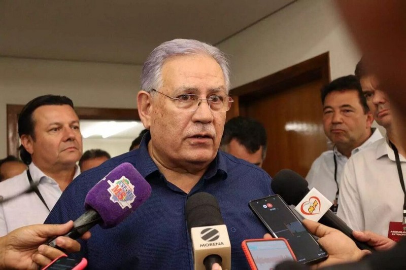 Após assumir interinamente, Estevão Petrallás é eleito presidente da FFMS