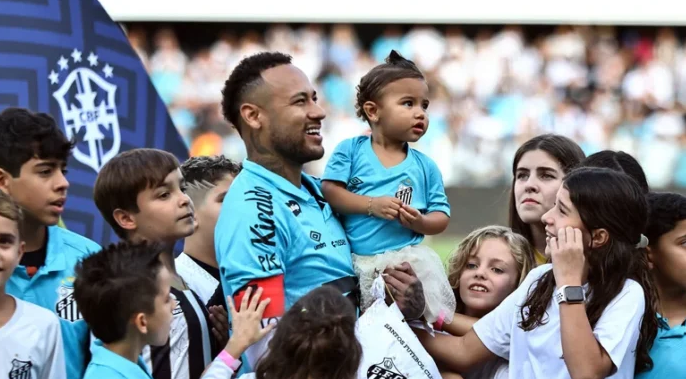 Pachuca quer contar com Neymar para o Mundial de Clubes 2025, diz jornal