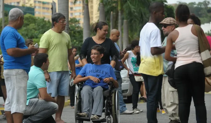 Presença de rampa para cadeirante aumenta quatro vezes em 12 anos